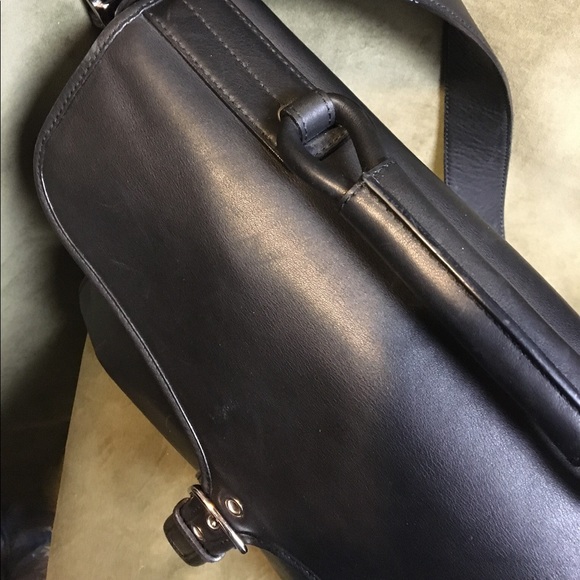 Coach Black Logan Briefcase - Picture 5 of 15